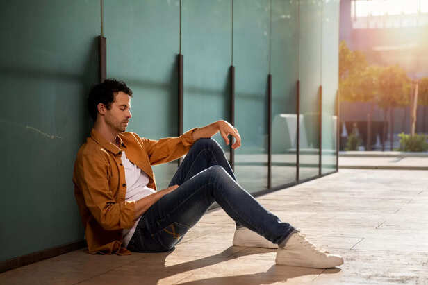 Storm Outside, Calm Inside