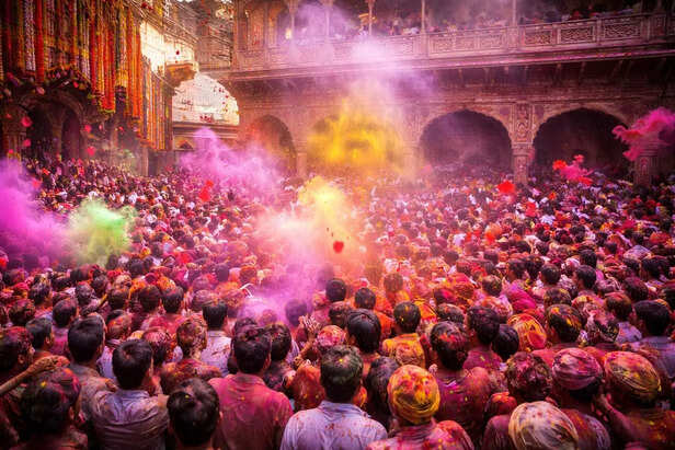 Grand Holi Celebration at Dwarkadhish Temple, Mathura