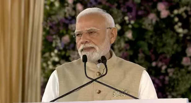 India will become a hub of clean energy: PM Modi