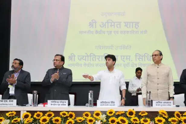 Govt launches ‘Cell Broadcast Alert System’ for real-time disaster warnings