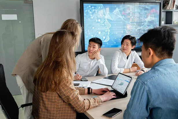 Young Professionals Exploring AI Technologies