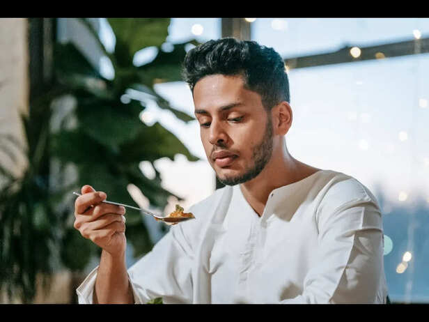Modern Life Is Full, Yet Meals Feel Empty