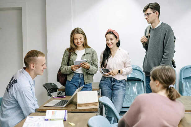 The Importance of Communication for Students