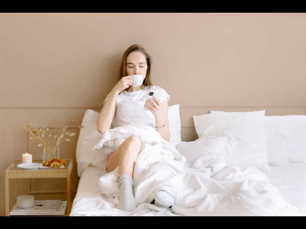 Hydration Before Caffeine: A Better Morning Start