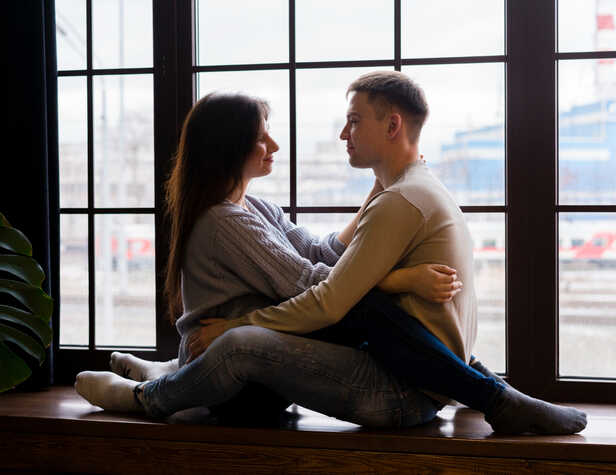 Emotional Distance Between Couple