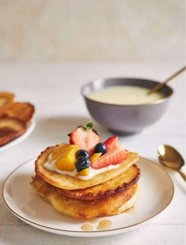 Banana Pancake Breakafst