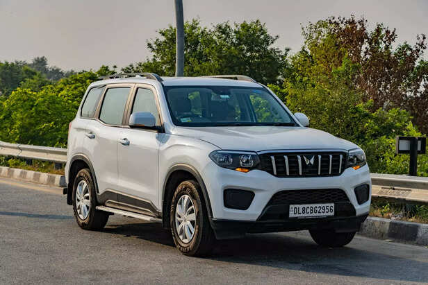 Mahindra eVerito