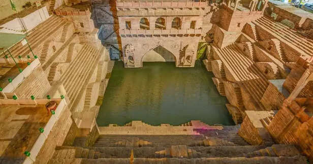 Toorji Ka Jhalra (Image c