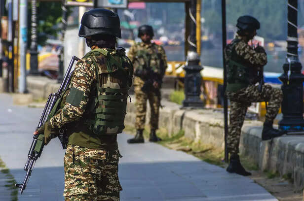 Srinagar A Day After Indi