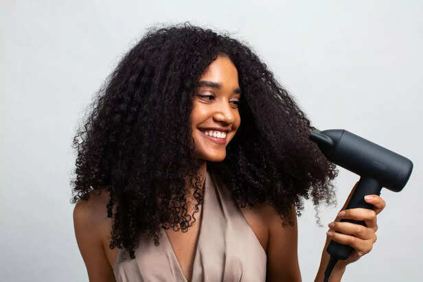 Protecting Hair from Summ