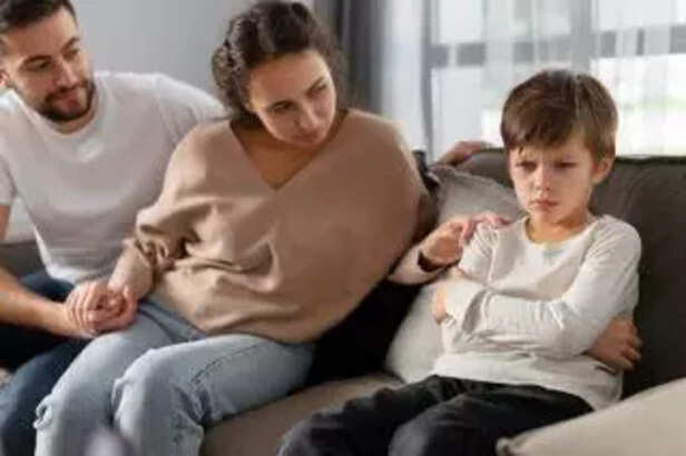 Gap between parents and children (Image credit:freepik)
