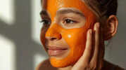 Why Everyone Is Rubbing Turmeric on Their Face: The Results Are Unreal!