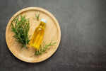 Rosemary Oil: The Natural Remedy for Hair Growth and Dandruff