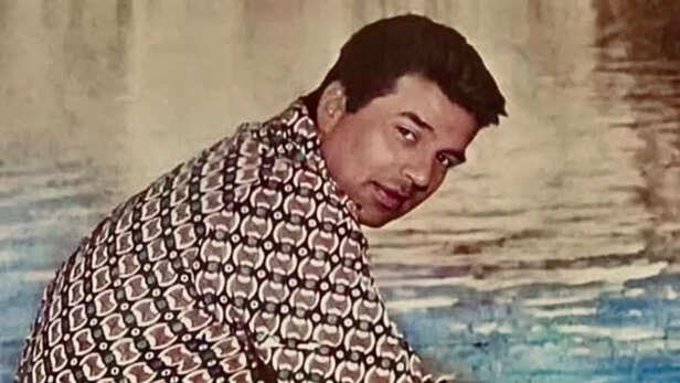 Early Life-@aapkadharam